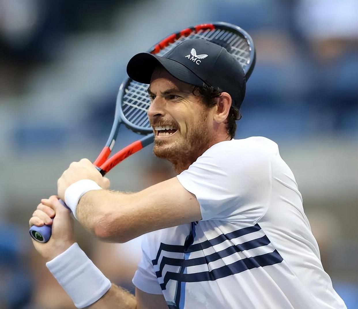 穆雷回归赛场，爆冷首场状态亮眼，法国队观众沸腾！